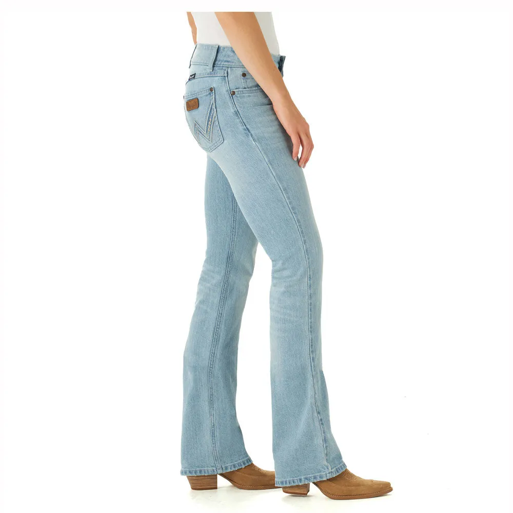 2315026 Wrangler Women's Mae Mid Rise Boot Cut Jean - Light Wash