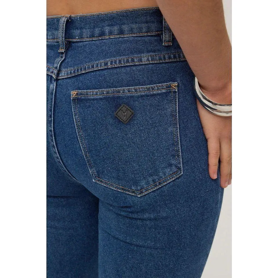 95 Boot Bella