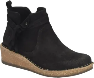 BORN Women's Vaughn Ankle Boot
