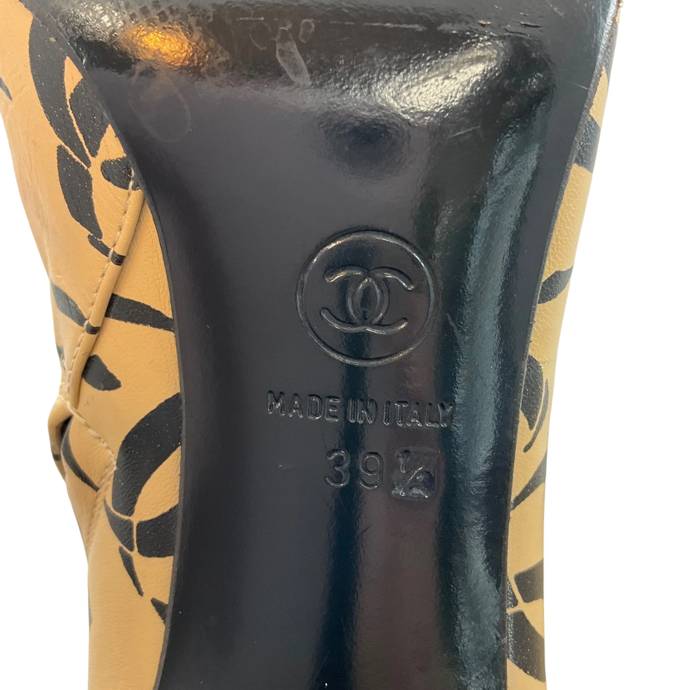 Chanel Logo Heeled Bootie. Size 39.5