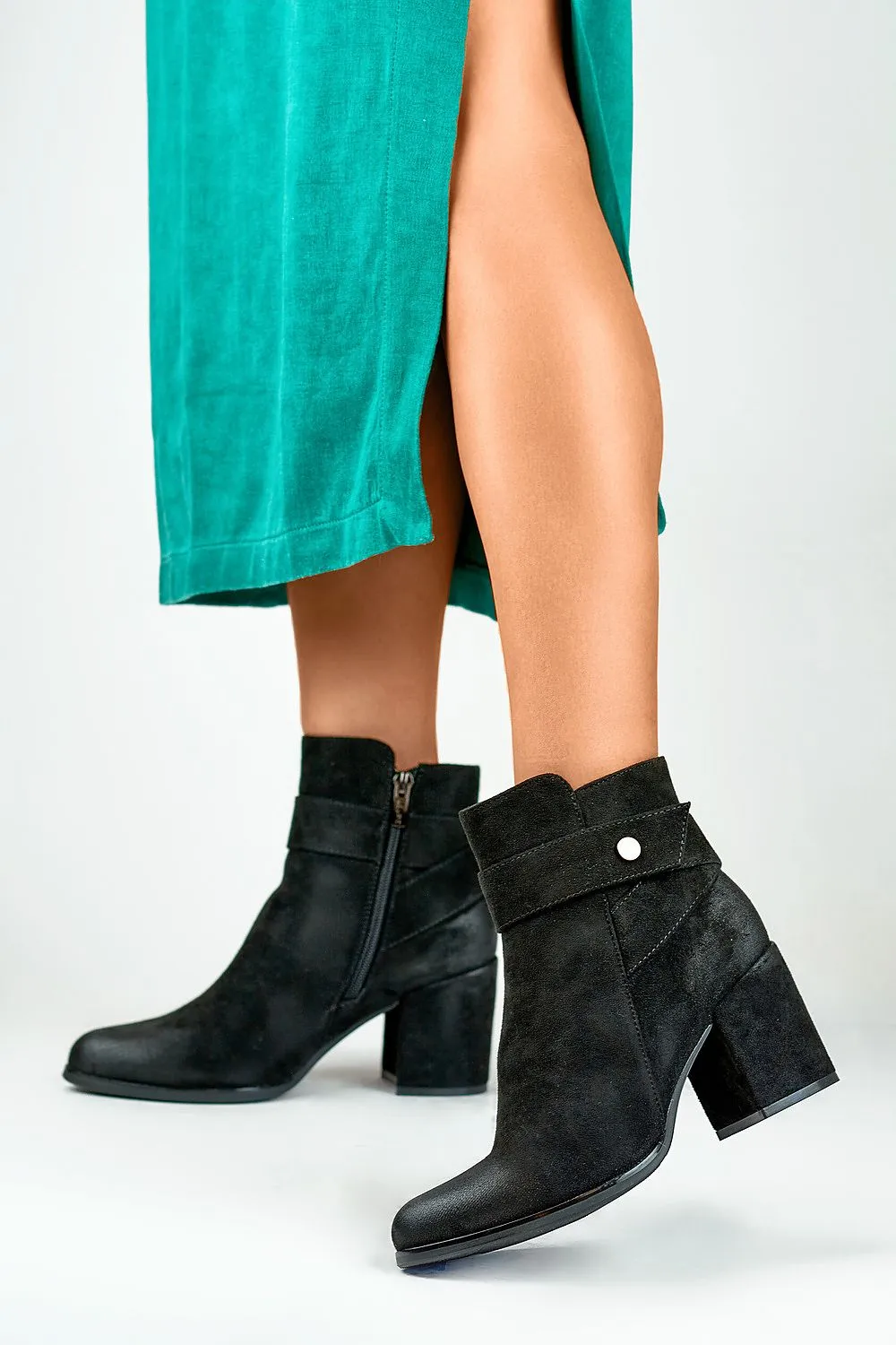 Chic Versatile & Comfortable Heel Boots