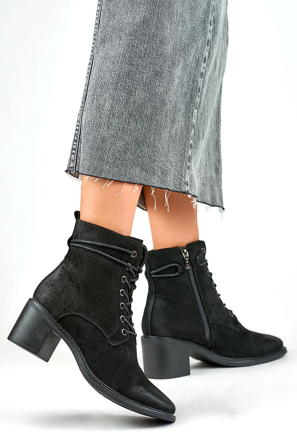 Chic Versatile & Comfortable Heel Boots