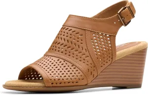 Clarks Women's Emmalae Hope Wedge Sandal