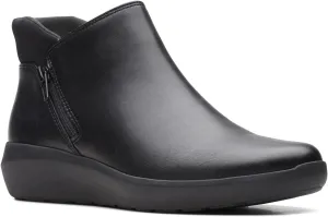 Clarks Women's Kayleigh Mid Ankle Boot