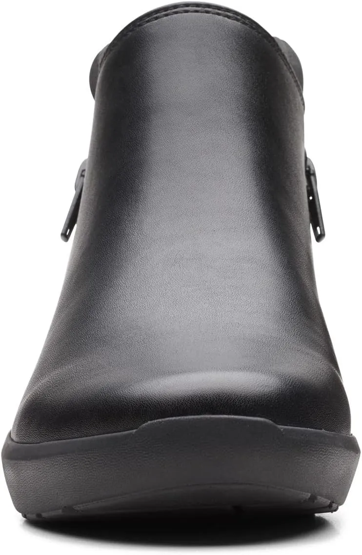 Clarks Women's Kayleigh Mid Ankle Boot