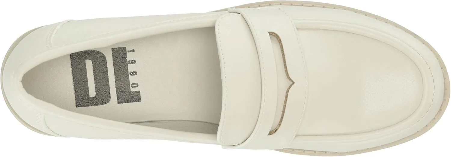 Dirty Laundry Women's Voidz Moccasin