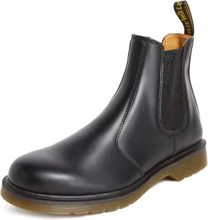 Dr. Martens Unisex 2976 Smooth Leather Chelsea Boot, Black, 7 Women/6 Men
