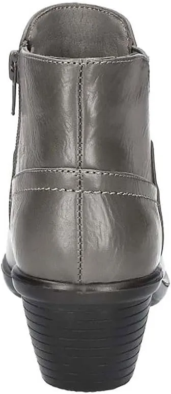 Easy Street Women's Mindy Ankle Boot