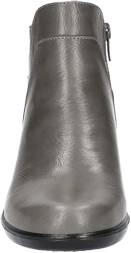 Easy Street Women's Mindy Ankle Boot