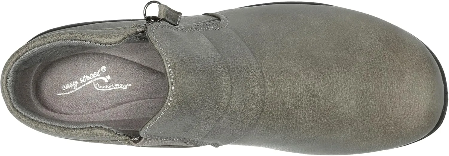 Easy Street Women's Zozo Ankle Boot