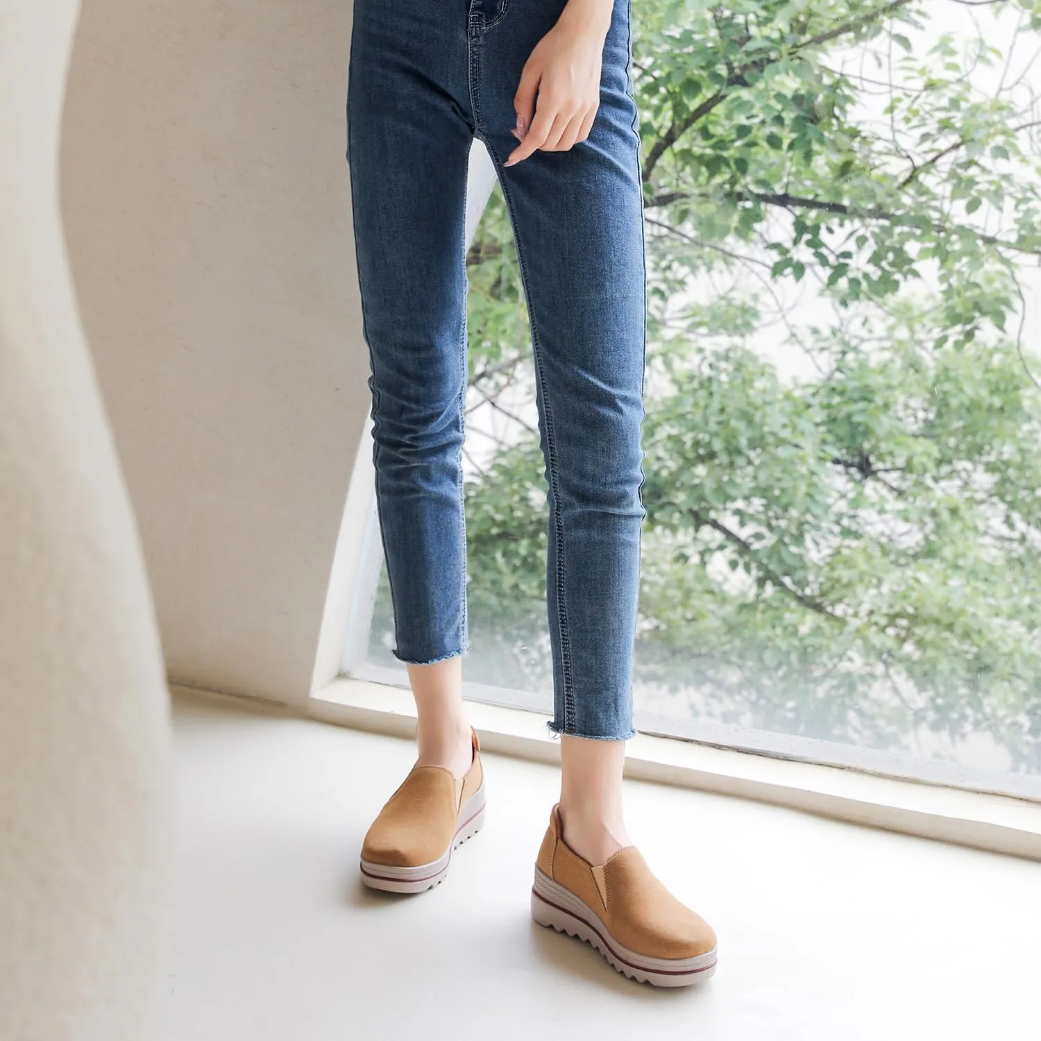 EnllerviiD Women's Platform Loafers Slip-On Comfortable Suede Moccasins Wedge Penny Loafers Casual Business Work Shoes