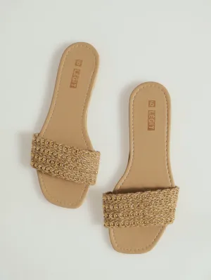 Flat One Strap Raffia Mule Sandal With Studs - Sand