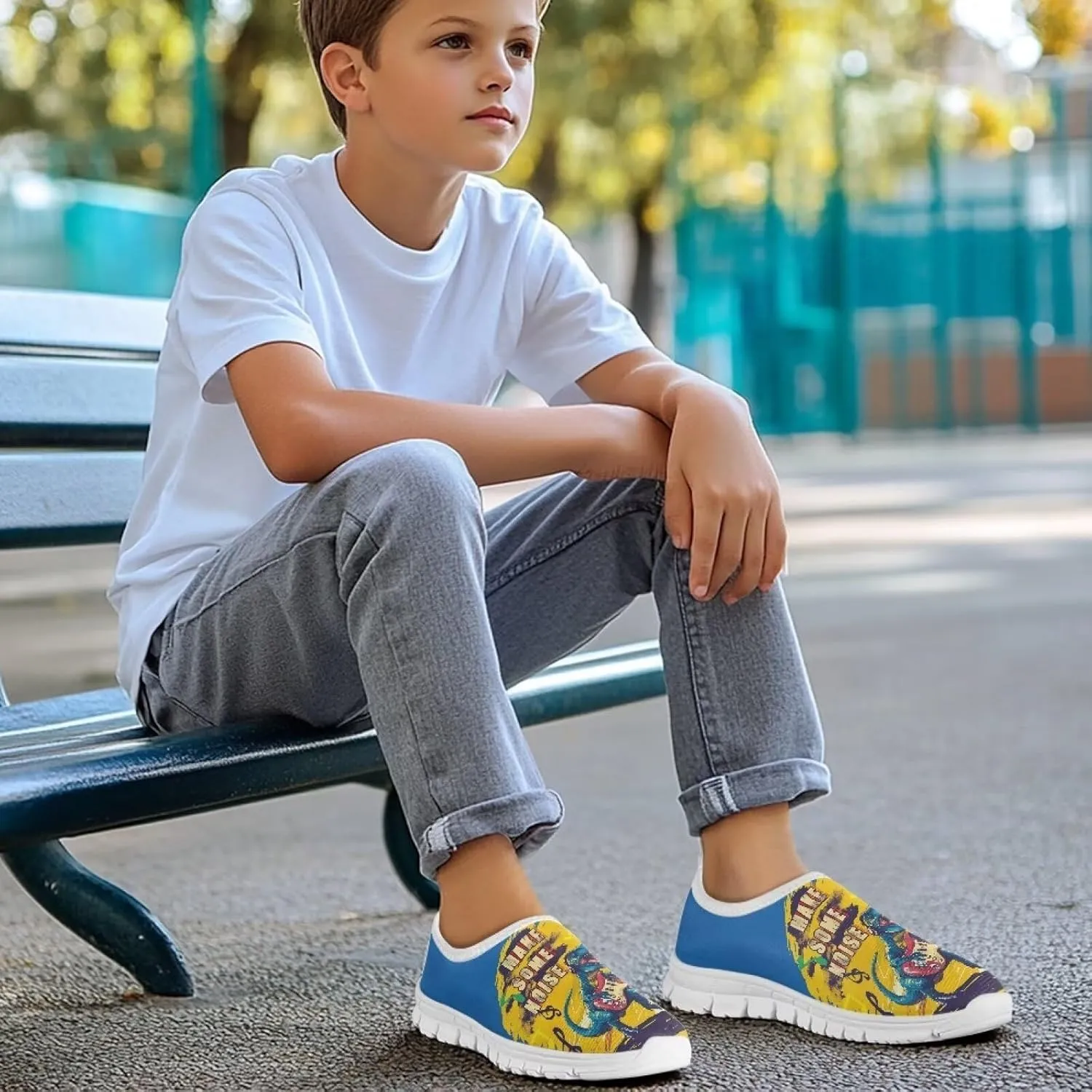 GOSTONG Kids Boys Slip On Sneakers Soft Loafers Low Top Non Slip Casual Walking Shoe Ooutdoor Flat Sports Shoes White Sole Size 11-15