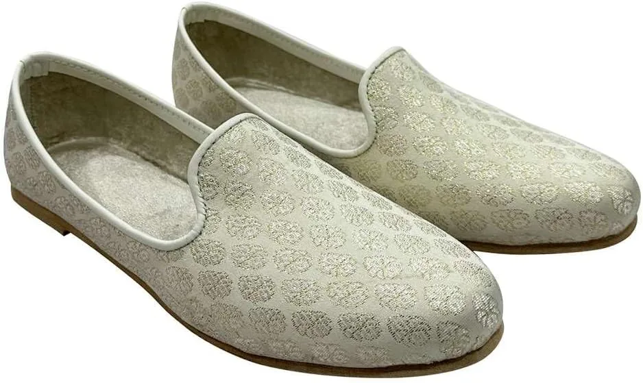 Handcrafted Punjabi Jutti for Men – Traditional Indian Slip-On Shoes | Ethnic Khussa for Wedding, Cultural & Festive Wear | Comfortable Mojari