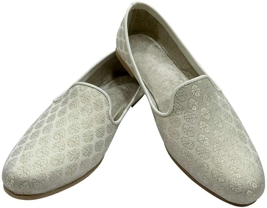 Handcrafted Punjabi Jutti for Men – Traditional Indian Slip-On Shoes | Ethnic Khussa for Wedding, Cultural & Festive Wear | Comfortable Mojari