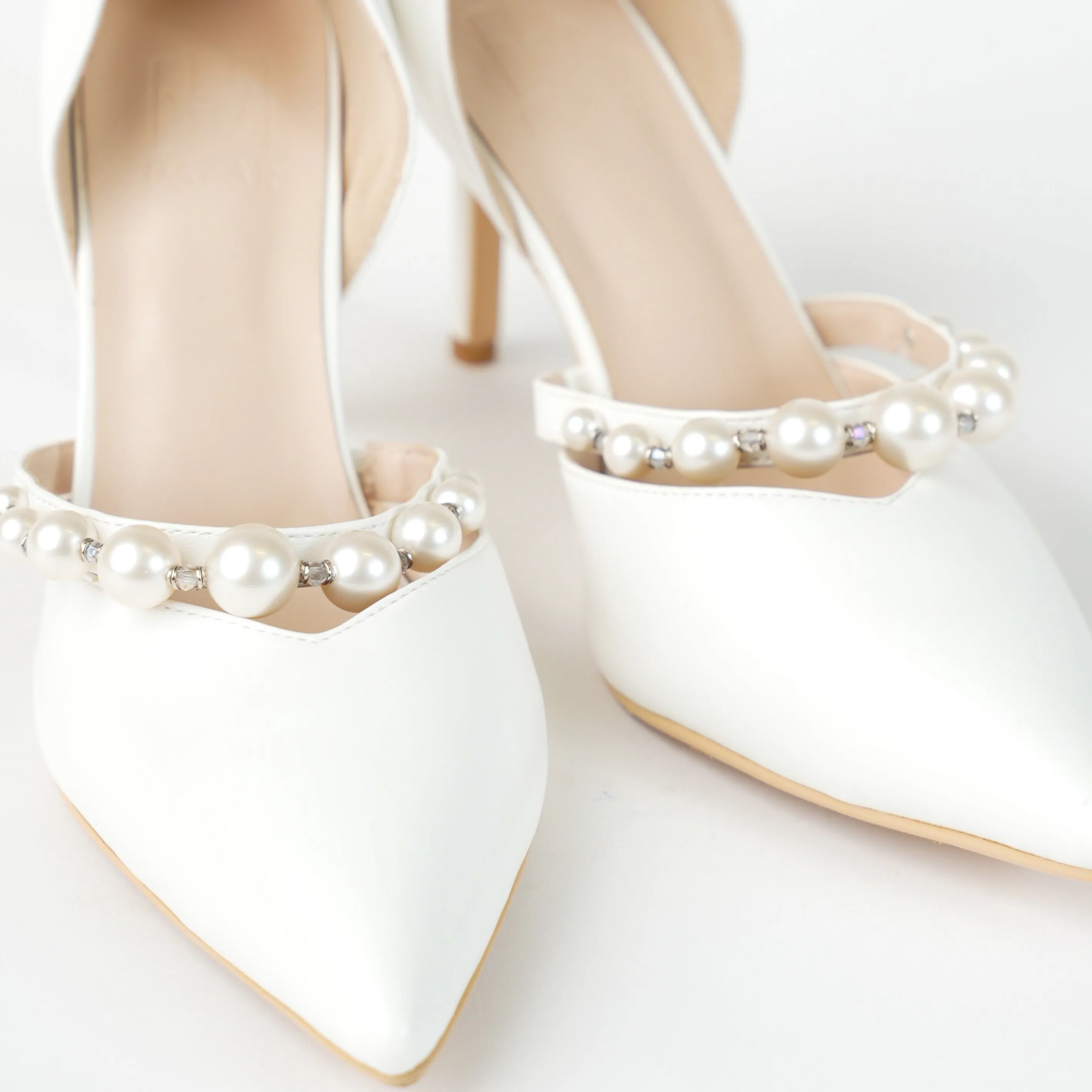 Kitten Heel