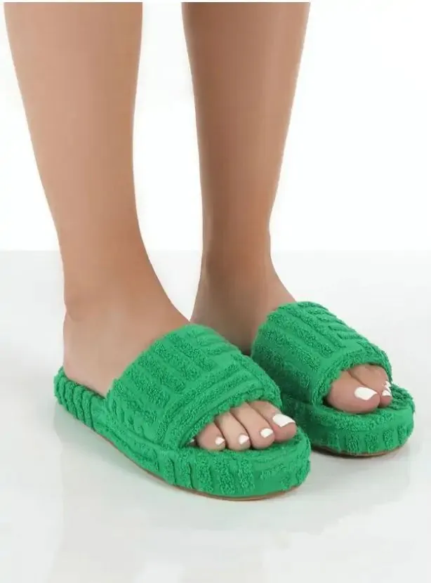 Ladies' Plush Comfort Slippers