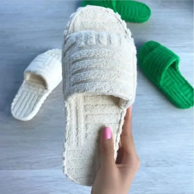 Ladies' Plush Comfort Slippers