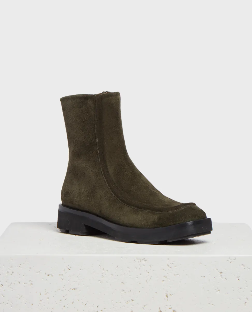 Light Boot