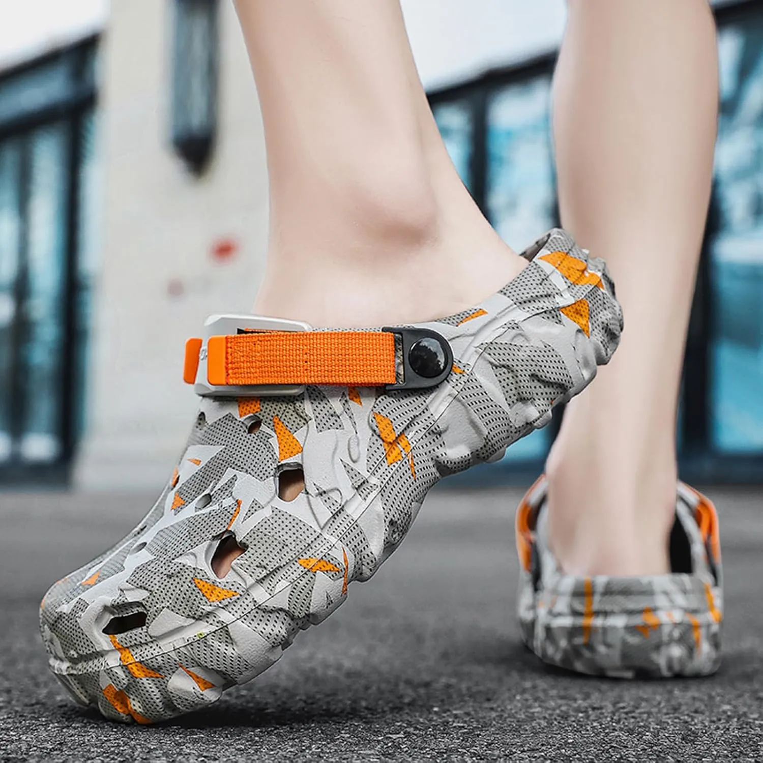 Men Slip On Garden Clogs Shoes: Summer Beach Sandals - Non Slip Outdoor Classic Slippers