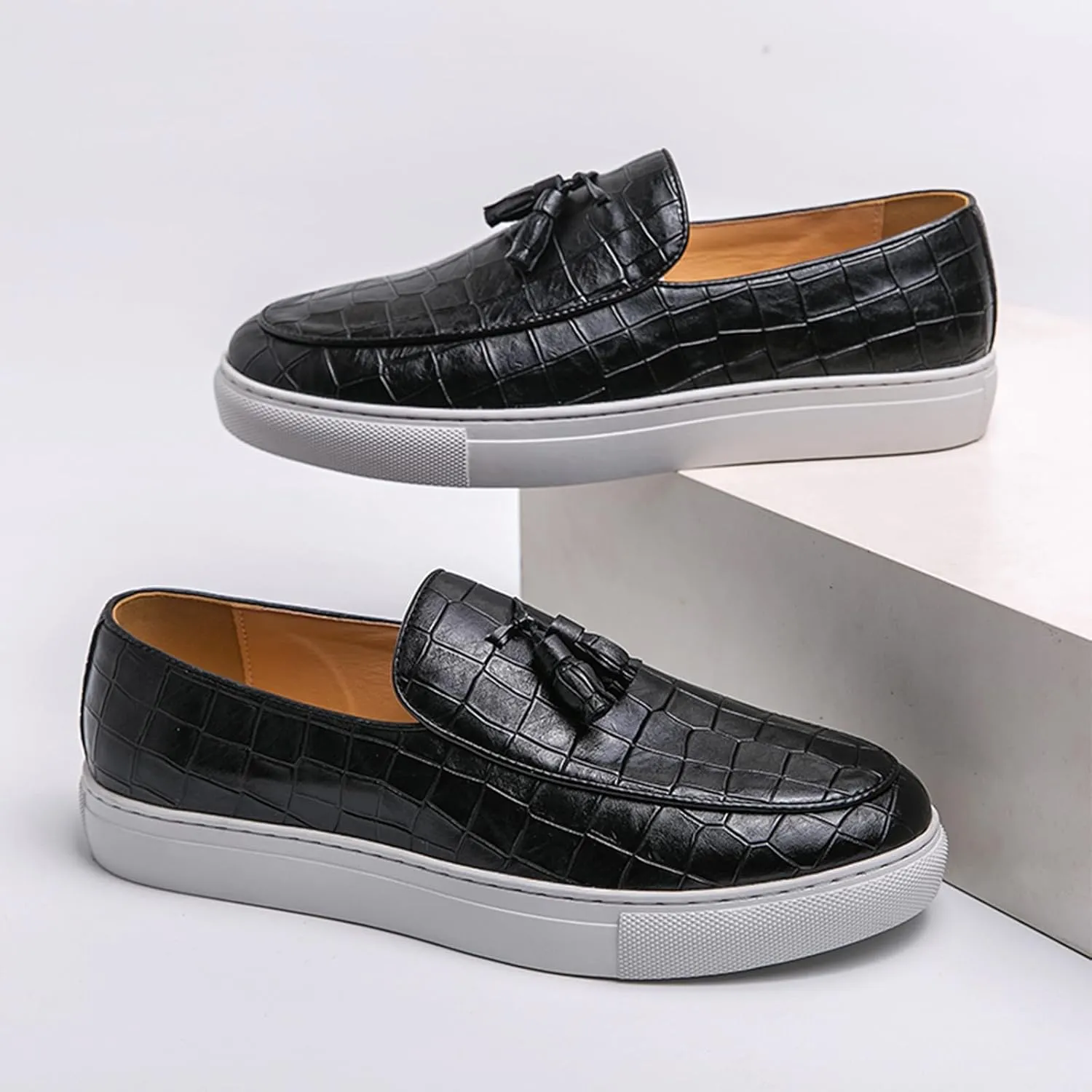 Men's Pattern Leather Platform Slip On Tassel Loafers Comfortable Round Toe Low Top Non-Slip Casual Dress Shoes Flat Penny Loafer for Dating Business Party