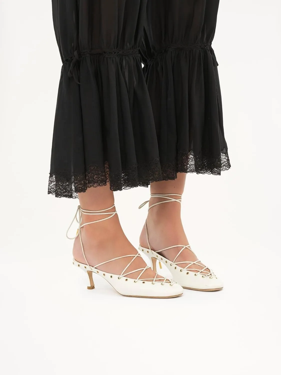 MissHeel Women Lace Up Pumps Kitten Heel Closed Toe Coeset Heels