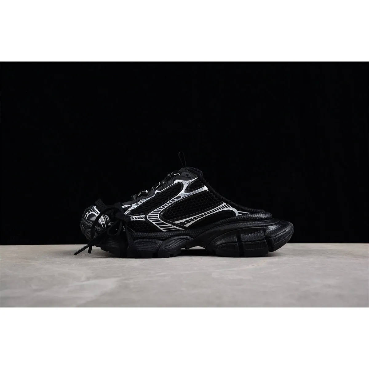MULE x Worth the price BLACK WHITE BALENCIAGA Flash offer 3XL