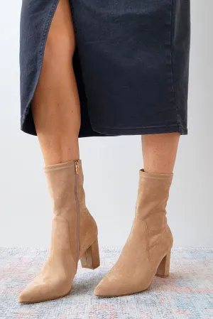 Nider Point Boot - Camel Microsuede