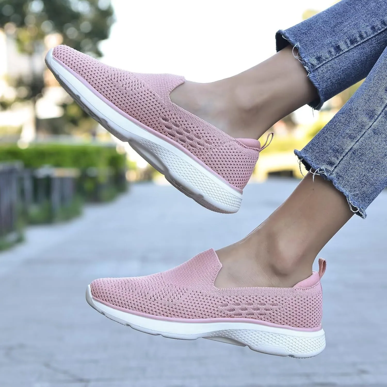 poemlady Walking Shoes Women Slip On Sneakers Knit Lightweight Comfortable Breathable Nurse Shoes for Work Travel