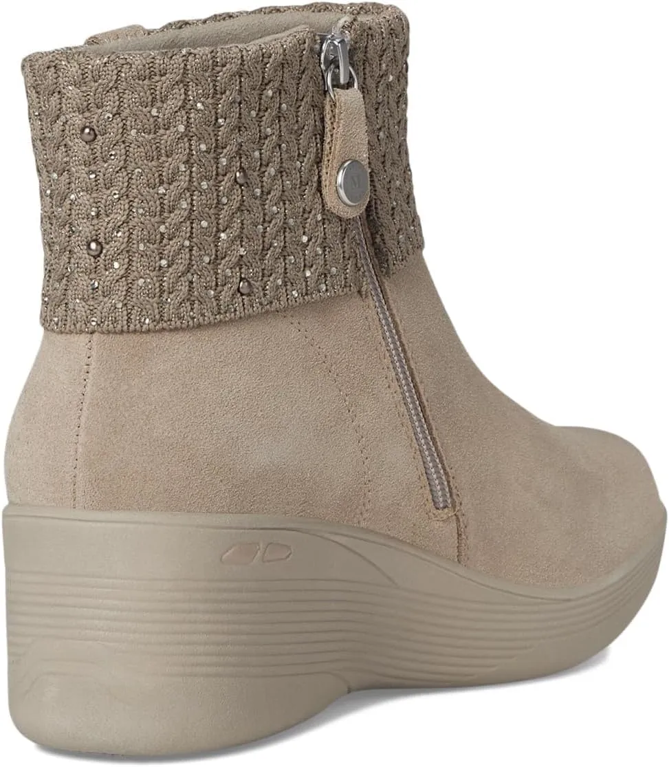 Skechers Women's Pier-lite-Fall Stunner Martha Stewart-Hands Free Slip-ins Fashion Boot