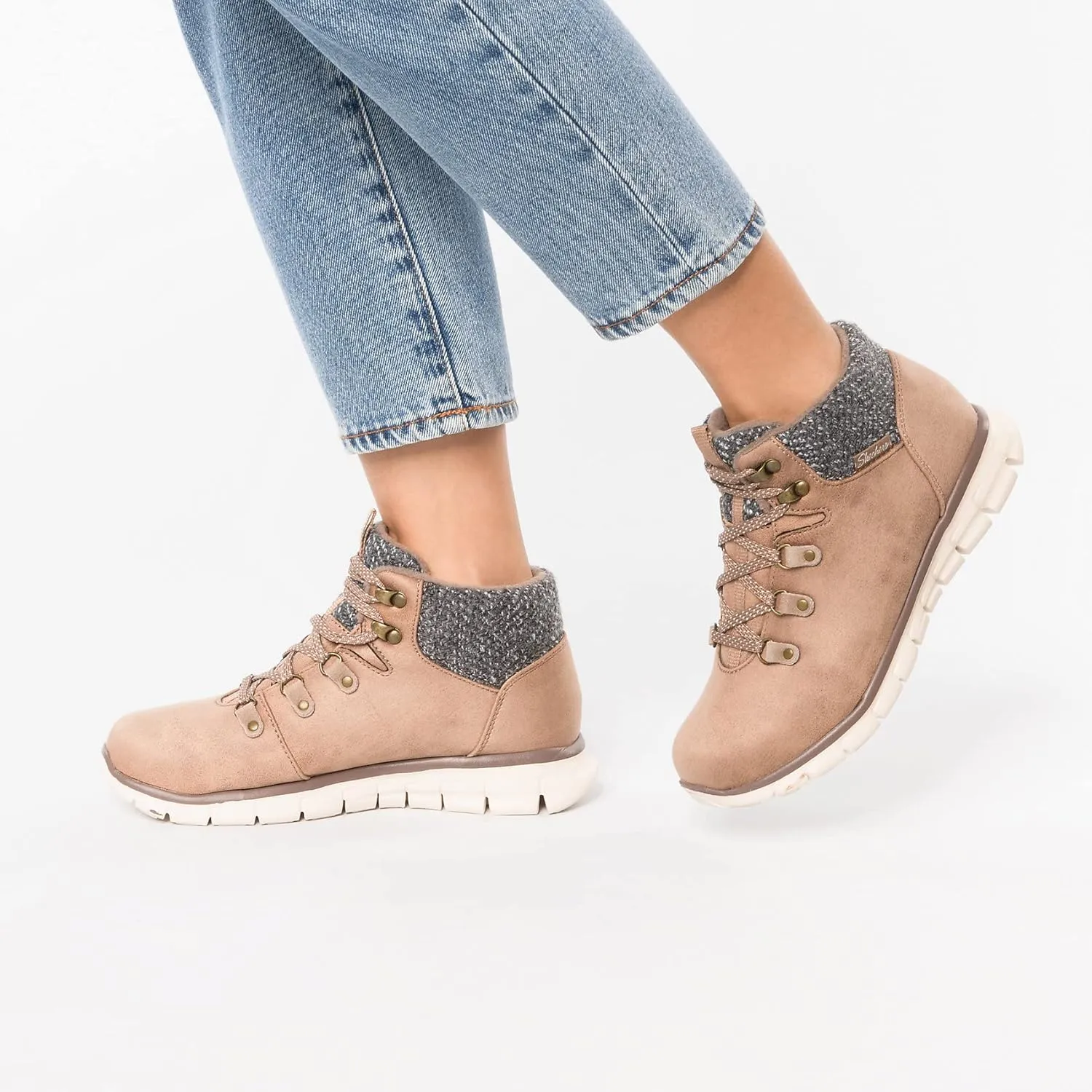 Skechers Women's Synergy-Cold Daze Boot