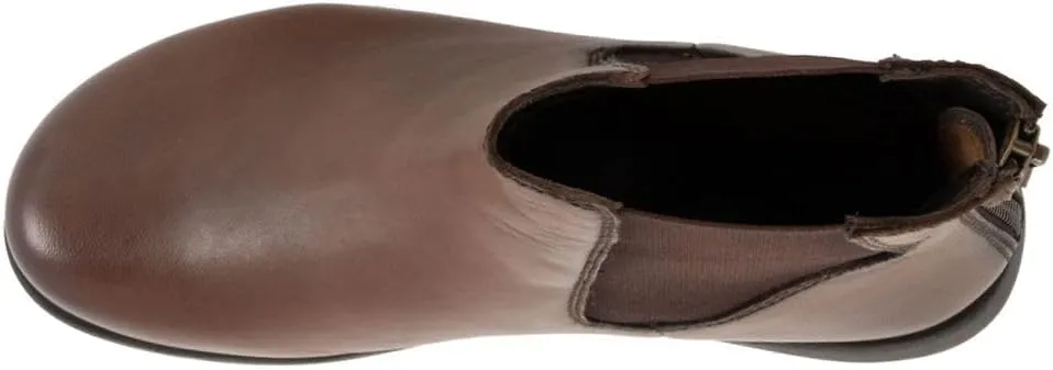 SoftWalk Women's Albany Ankle Boot