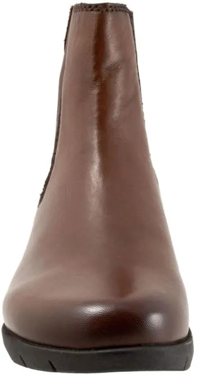 SoftWalk Women's Albany Ankle Boot