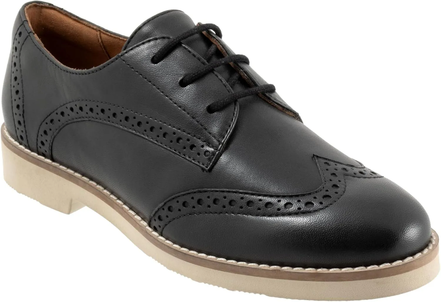SoftWalk Women's Willet Oxford