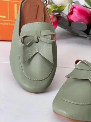 Stylish and Unique Pure Leather Mule Flat in Gray