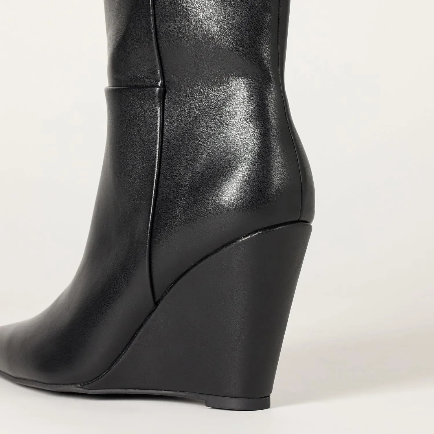 The Drop Women's Geralda Tall Wedge Boot Classic
