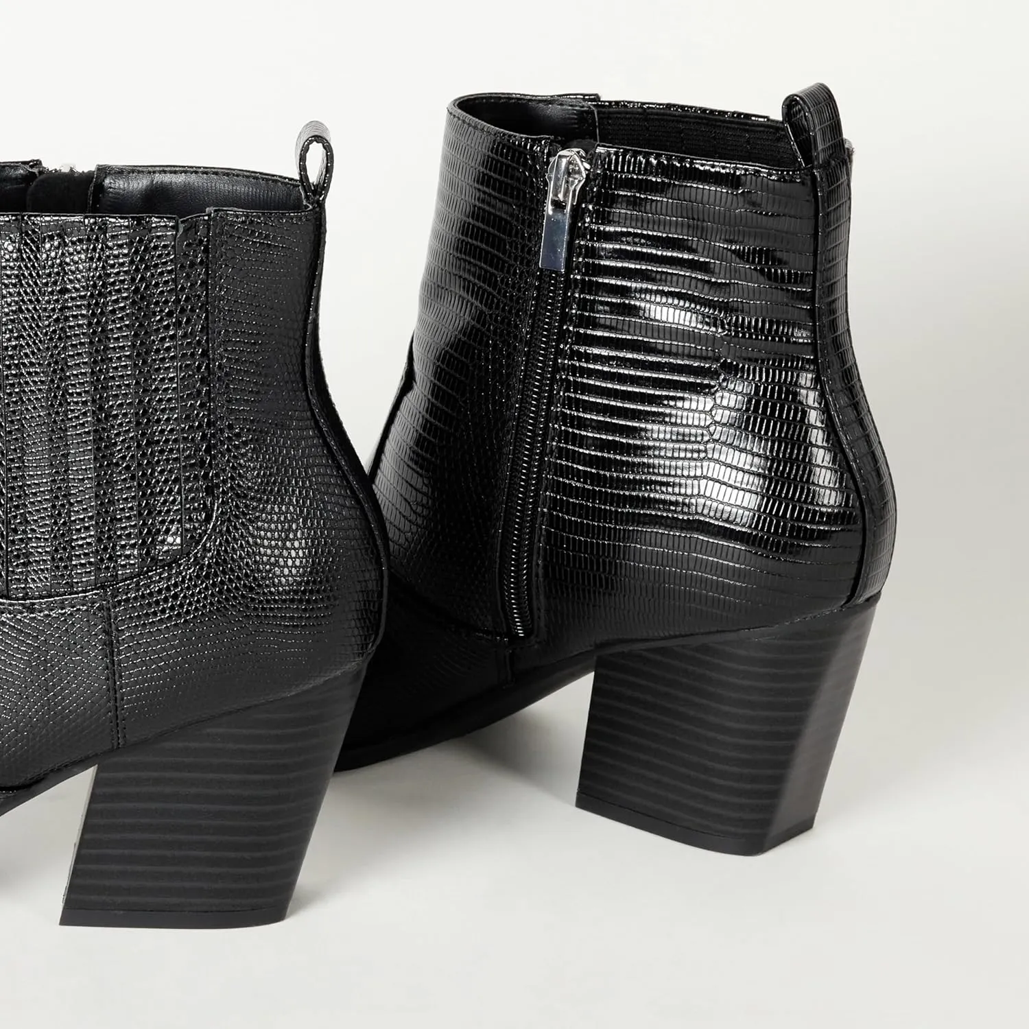The Drop Women's Sia Pointed-Toe Western Ankle Boot