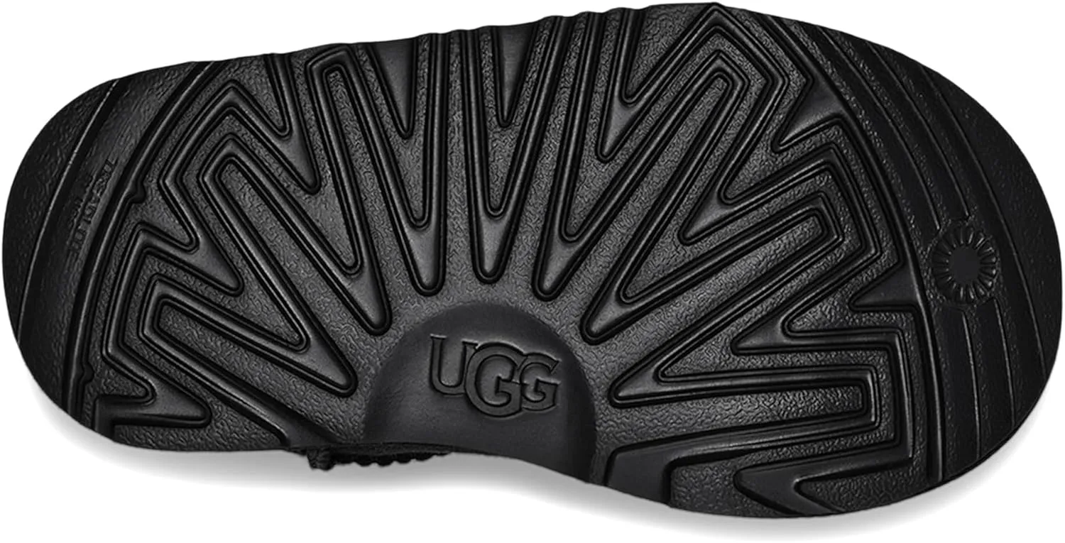 UGG Unisex-Child T Classic Mini Ii Fashion Boot