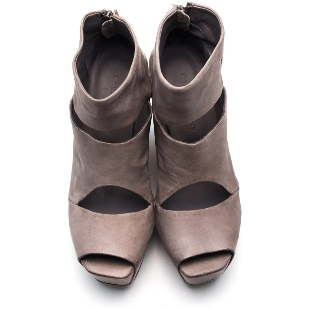 VERA mat DARK GREY