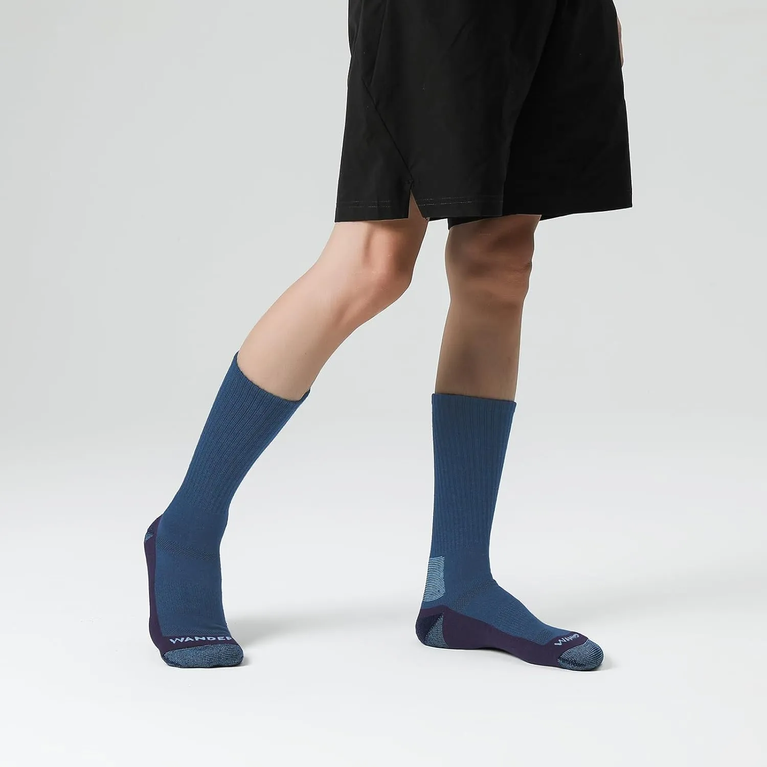 WANDER Merino Wool Socks Men 3 Pairs Cushioned Calf Boot Socks Moisturing Wicking Everyday Thermal Crew Socks