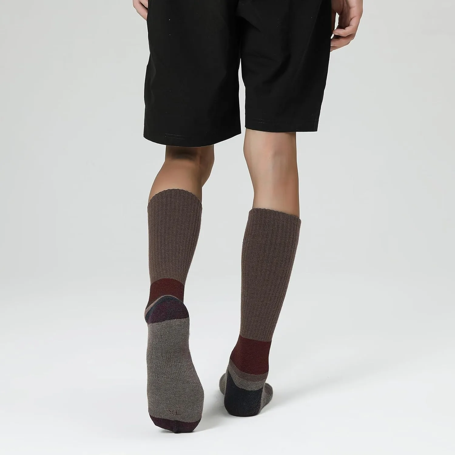 WANDER Merino Wool Socks Men 3 Pairs Cushioned Calf Boot Socks Moisturing Wicking Everyday Thermal Crew Socks