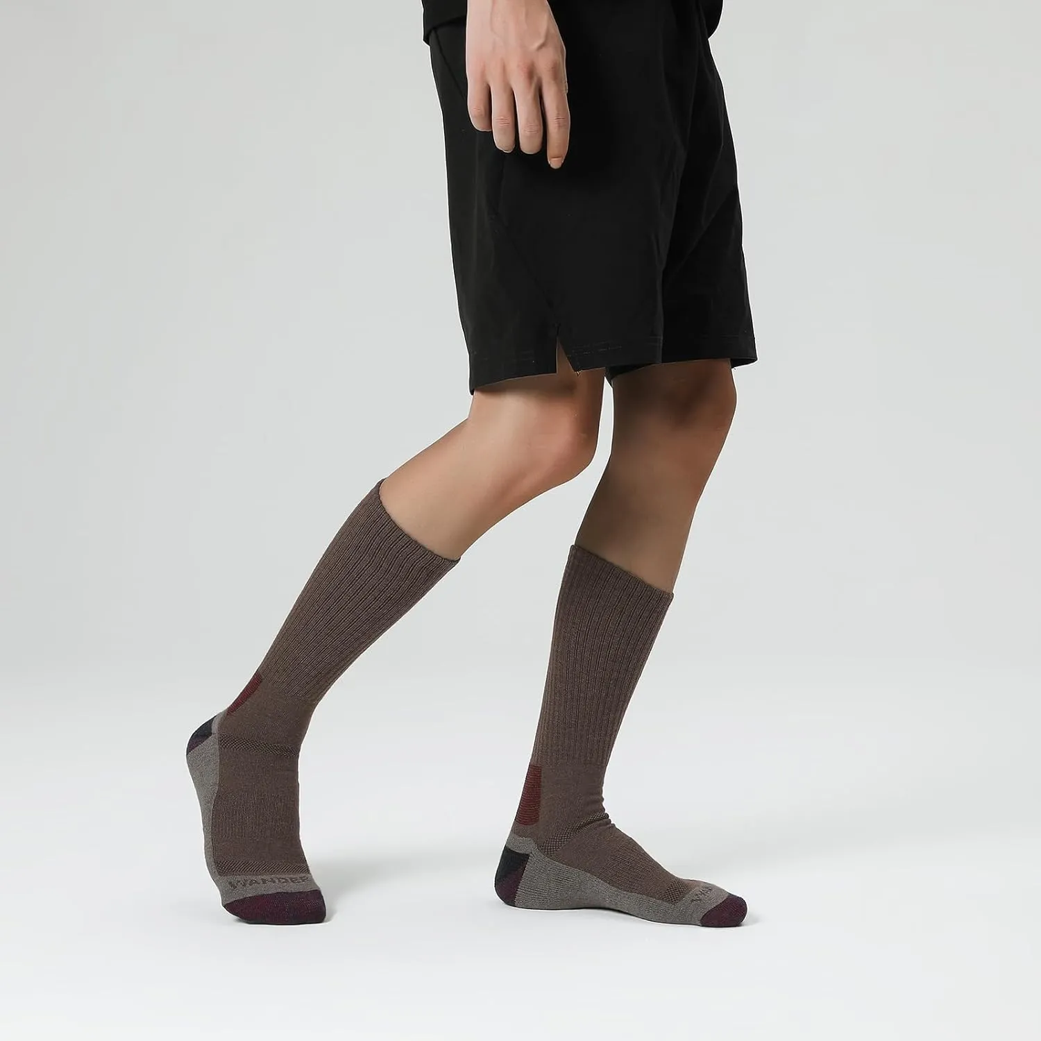WANDER Merino Wool Socks Men 3 Pairs Cushioned Calf Boot Socks Moisturing Wicking Everyday Thermal Crew Socks