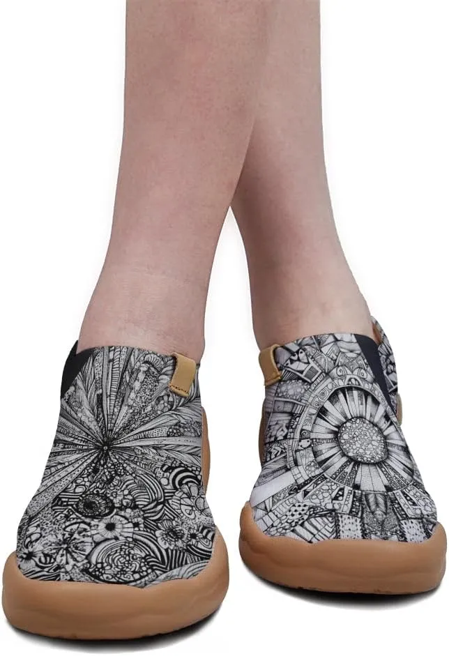 Women's Art Knit Breathable Slip-On Sneakers Fashion Daily Travel Shoes Comfortable Casual Loafers