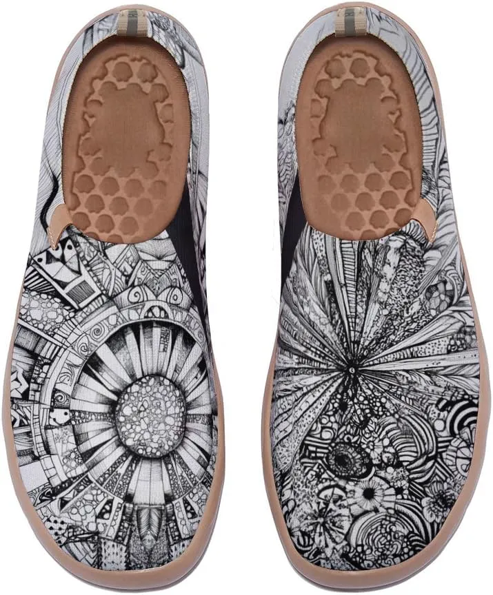 Women's Art Knit Breathable Slip-On Sneakers Fashion Daily Travel Shoes Comfortable Casual Loafers