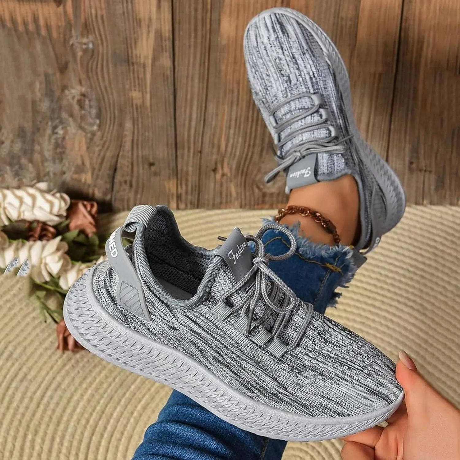 Women's Fashion Mesh Breathable Lightweight Lace Up Soft Sole Versatile Casual Running Slip on Athletic Work Shoe