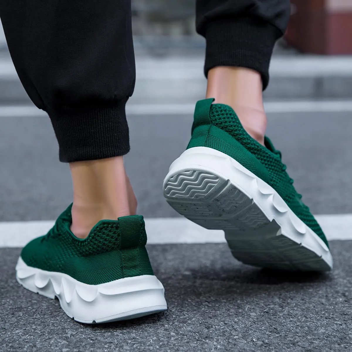 Women's Running Shoes Breathable Casual Athletic Sneakers Lightweight Comfortable Slip On Gym Walking Tennis Fashion Casual Shoes Sports Shoes