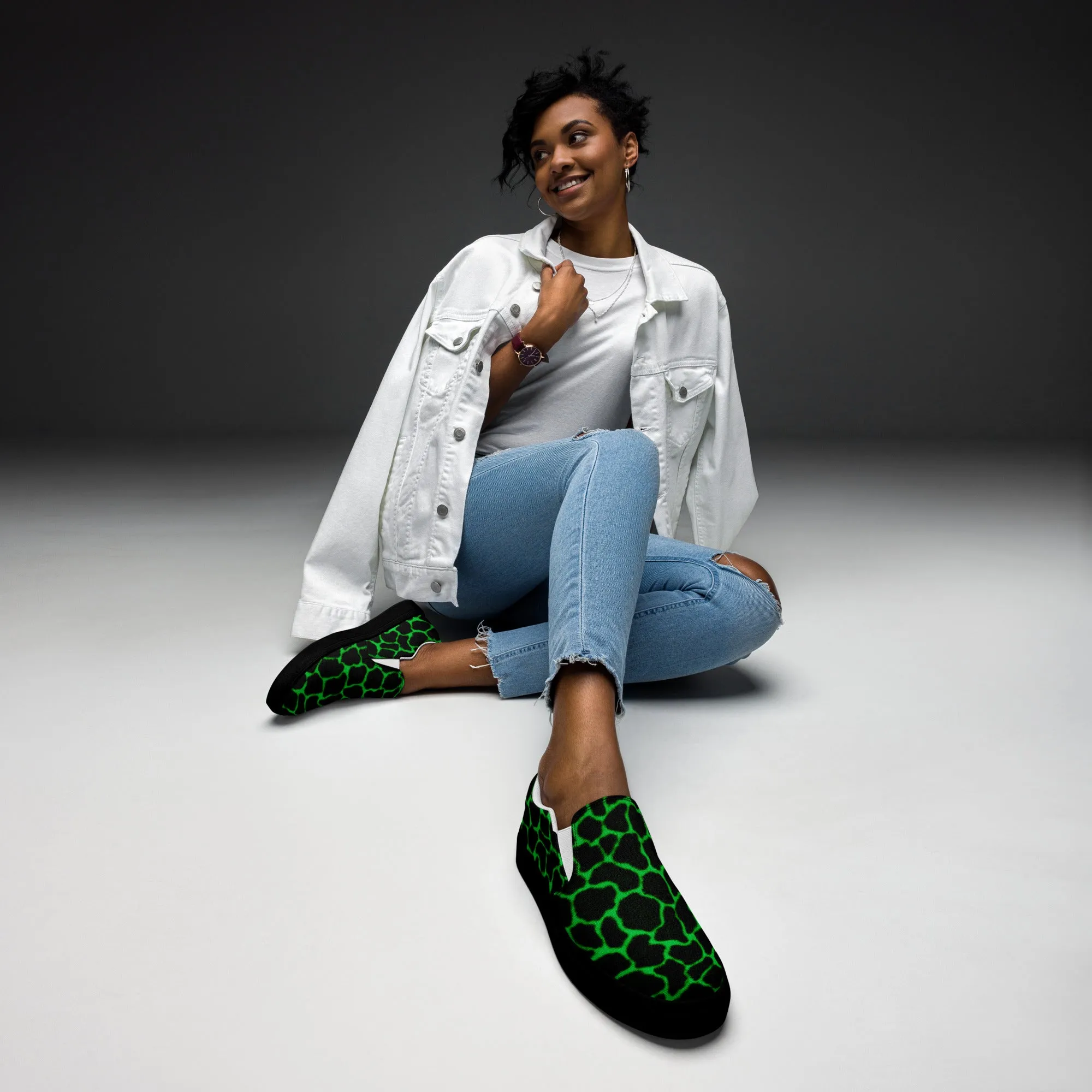 Women’s slip-on canvas shoes - GIRAFFE SG004