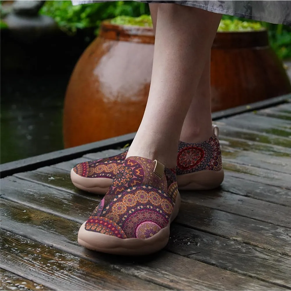 Women's Slip-On Loafers Painted Travel Shoes Walking Breathable Knit Mesh Ladies Fashion Art Sneaker