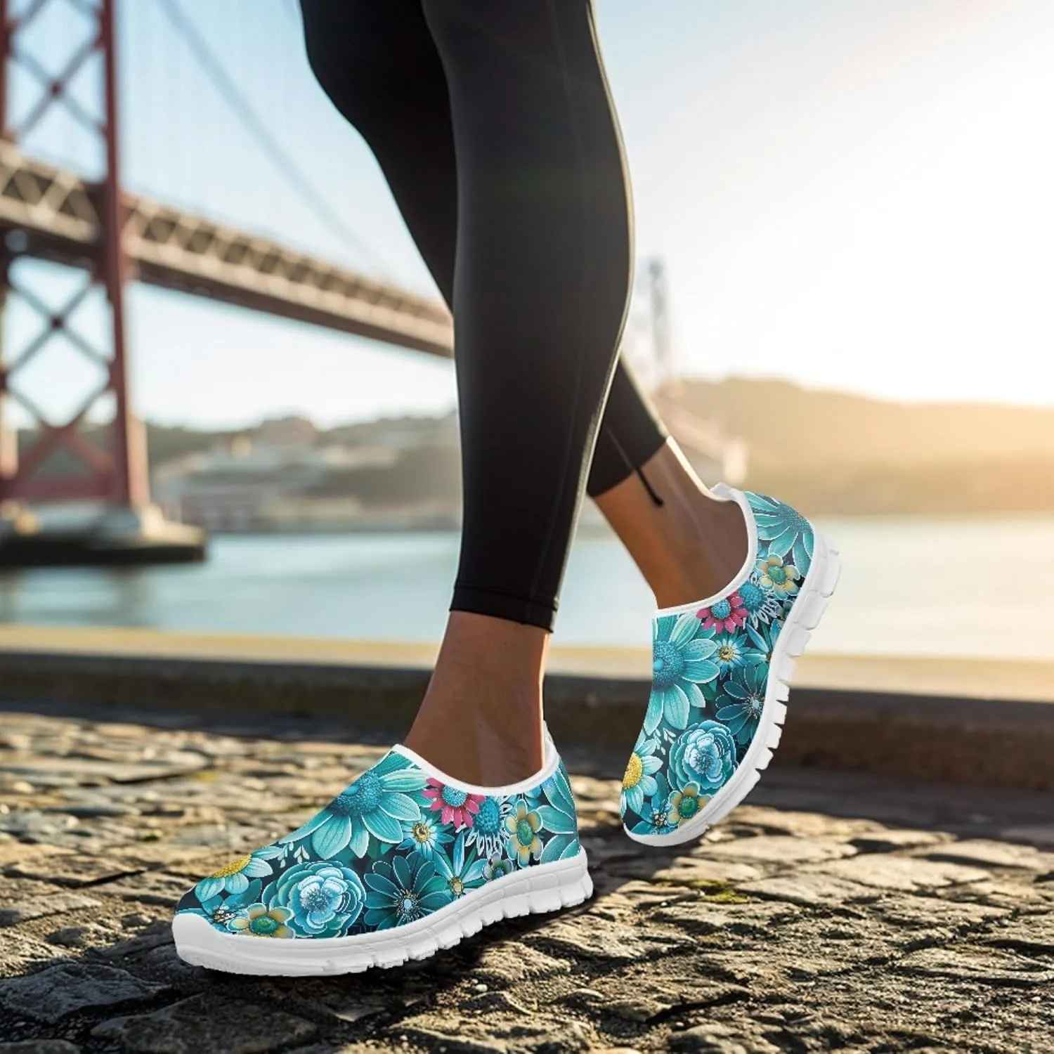 Women's Slip-On Walking Shoes Breathable Mesh Sneakers Casual Shoes