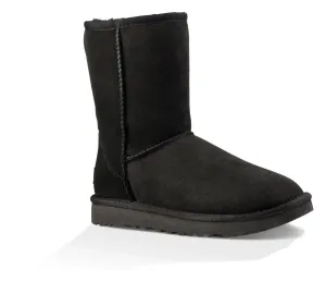 Women’s UGG Classic Short II – Timeless Comfort & Style